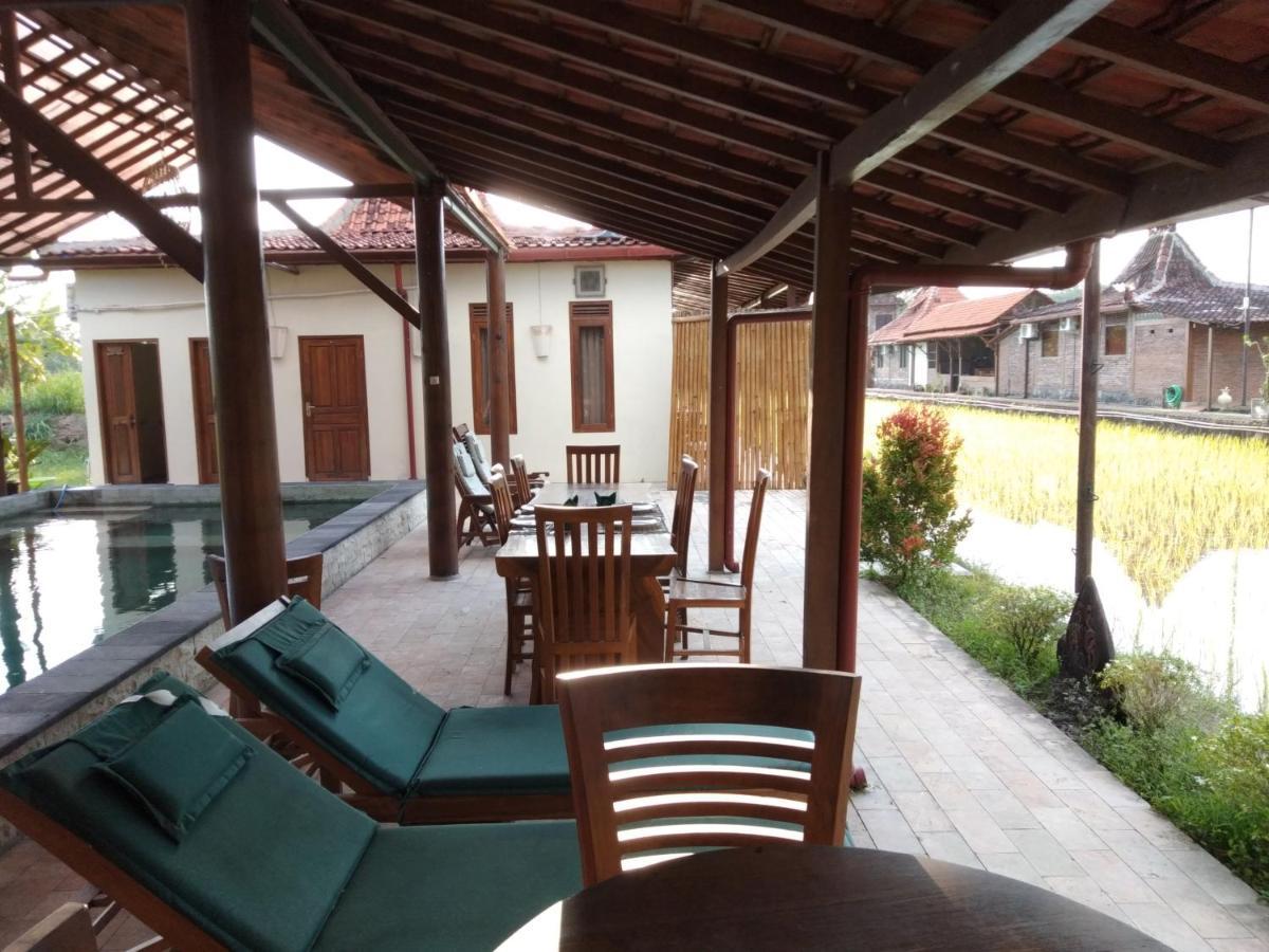Alamanda Family Villas, Pool & Local Tours Yogyakarta Exterior foto